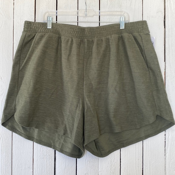 Old Navy Shorts - Picture 1 of 6